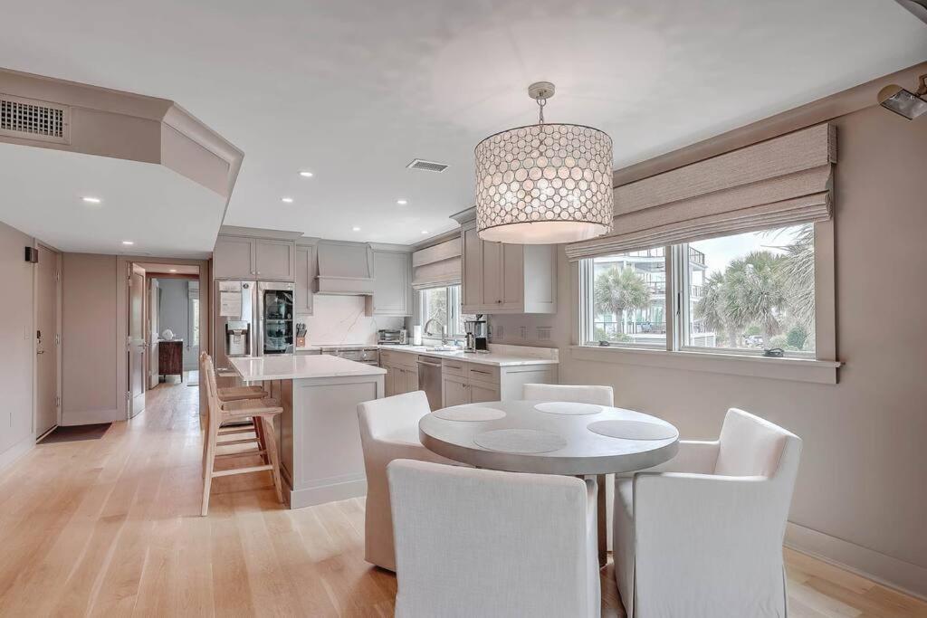 New Listing! Seagrove Villa 3A - Luxurious Ocean View! Isle of Palms Exteriér fotografie